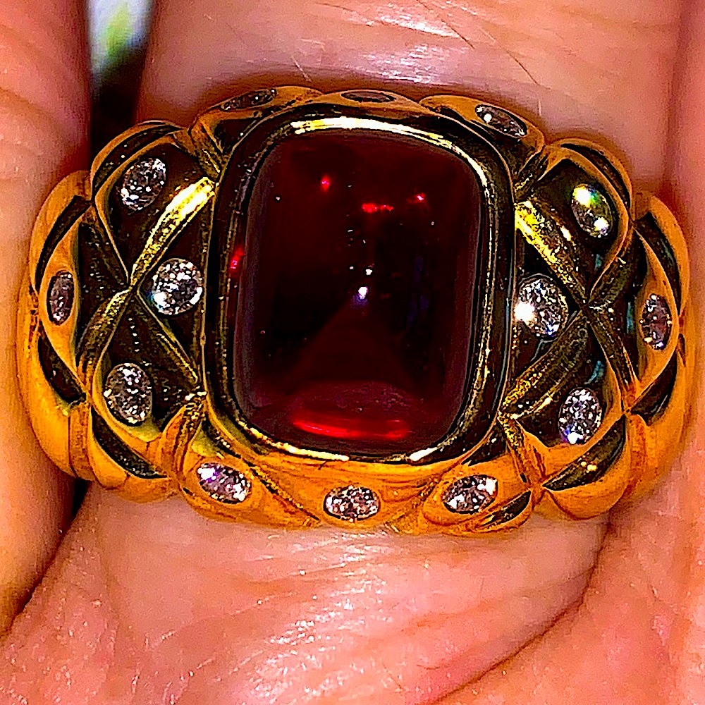 Designer French 18k ring sugarloaf garnet&diamonds